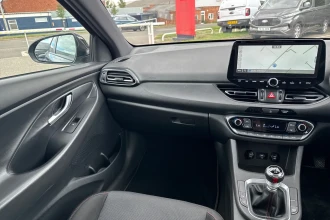 Vehicle Thumbnail 30