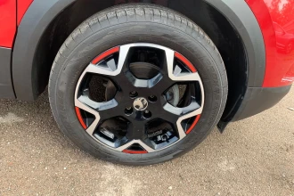 Vehicle Thumbnail 5