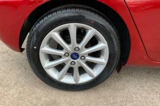 Vehicle Thumbnail 10