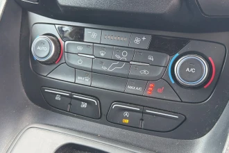 Vehicle Thumbnail 28