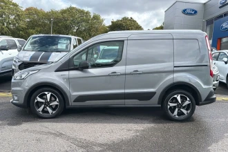 Vehicle Thumbnail 8