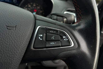 Vehicle Thumbnail 34