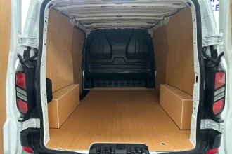 Vehicle Thumbnail 17