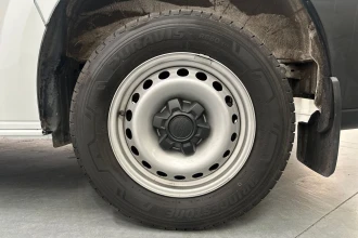 Vehicle Thumbnail 18