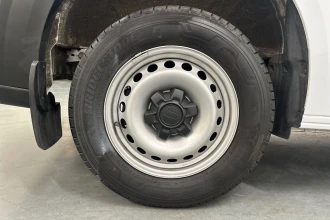 Vehicle Thumbnail 22