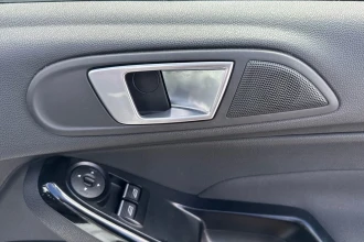 Vehicle Thumbnail 21
