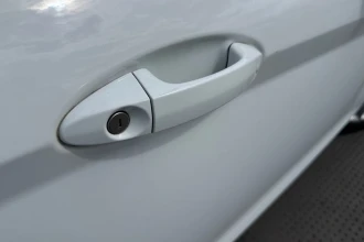 Vehicle Thumbnail 34