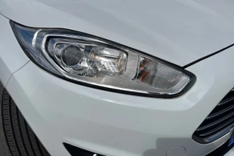 Vehicle Thumbnail 36