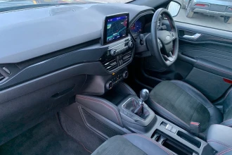 Vehicle Thumbnail 14