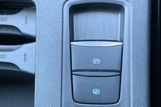 Vehicle Thumbnail 24