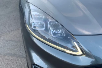 Vehicle Thumbnail 36