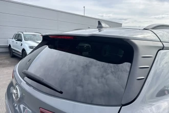 Vehicle Thumbnail 12