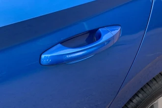 Vehicle Thumbnail 13