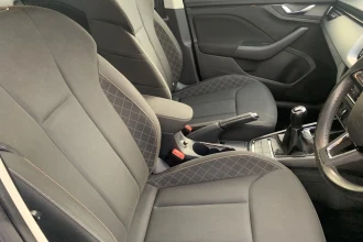 Vehicle Thumbnail 22