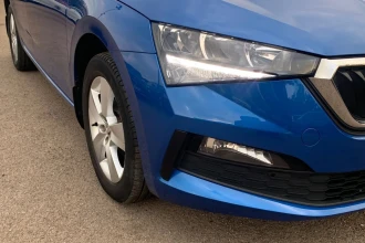 Vehicle Thumbnail 3