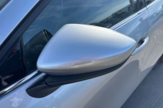Vehicle Thumbnail 32