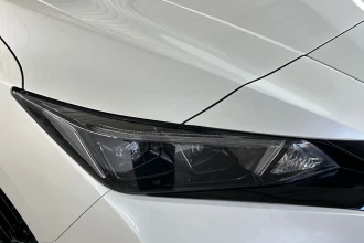 Vehicle Thumbnail 14