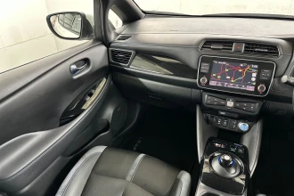 Vehicle Thumbnail 30