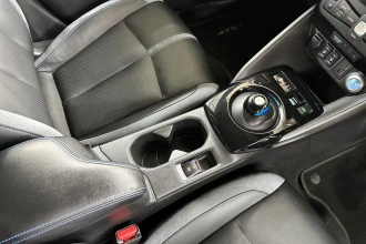 Vehicle Thumbnail 39