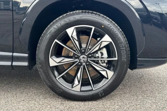 Vehicle Thumbnail 13