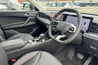 Vehicle Thumbnail 26