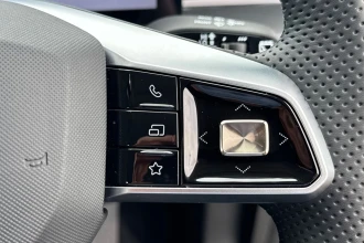 Vehicle Thumbnail 37