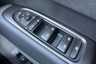 Vehicle Thumbnail 23
