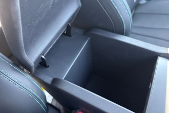 Vehicle Thumbnail 44