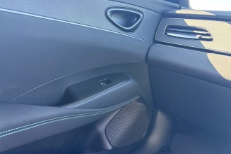 Vehicle Thumbnail 48