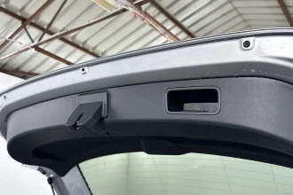 Vehicle Thumbnail 18