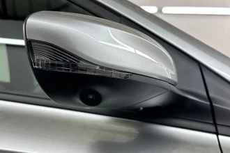 Vehicle Thumbnail 43