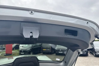 Vehicle Thumbnail 18