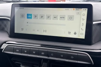 Vehicle Thumbnail 38