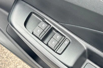 Vehicle Thumbnail 40