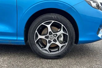 Vehicle Thumbnail 10