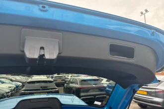 Vehicle Thumbnail 18