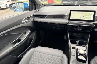 Vehicle Thumbnail 30