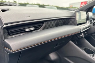 Vehicle Thumbnail 44
