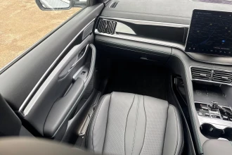 Vehicle Thumbnail 51
