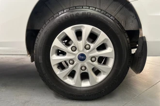 Vehicle Thumbnail 18