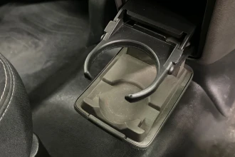 Vehicle Thumbnail 32