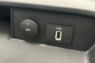 Vehicle Thumbnail 42