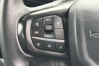 Vehicle Thumbnail 19