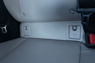 Vehicle Thumbnail 21