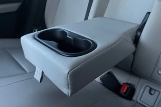 Vehicle Thumbnail 46