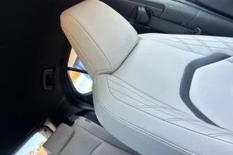 Vehicle Thumbnail 52