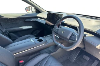 Vehicle Thumbnail 10