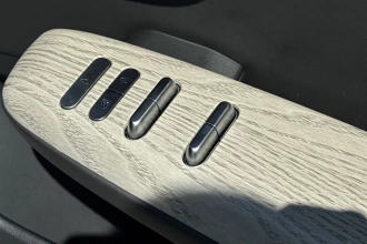 Vehicle Thumbnail 27