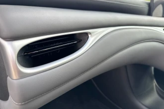 Vehicle Thumbnail 31