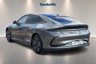 Vehicle Thumbnail 6